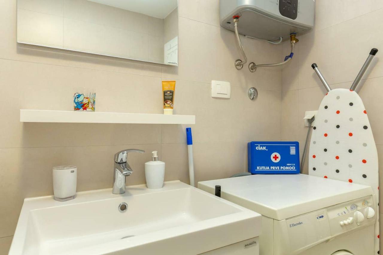 Charming Cozy Apartment Solitudo Дубровник Екстериор снимка